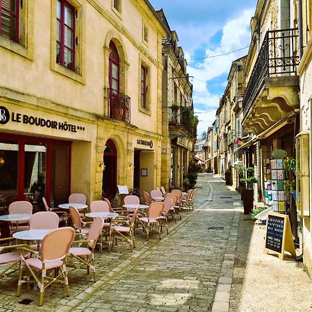 Logis Hotel Le Boudoir Belvès Екстериор снимка