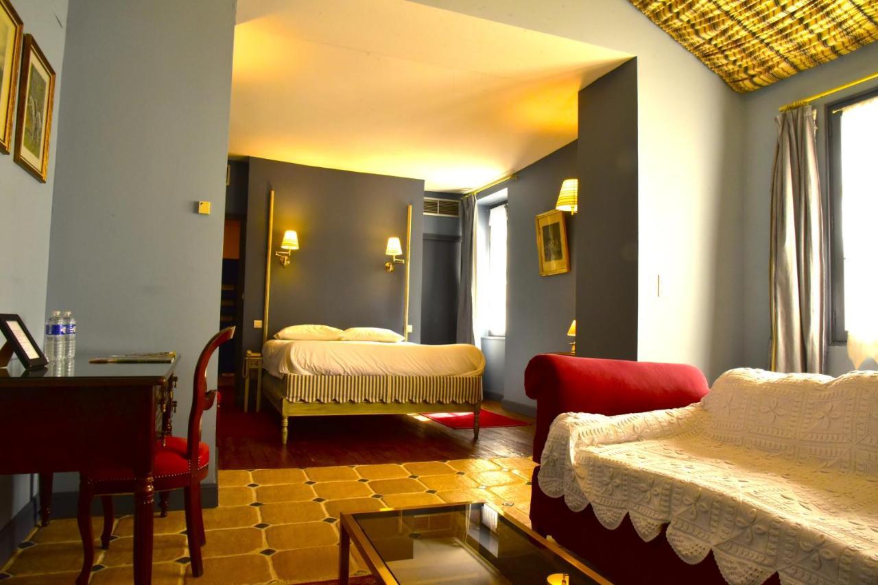 Logis Hotel Le Boudoir Belvès Екстериор снимка
