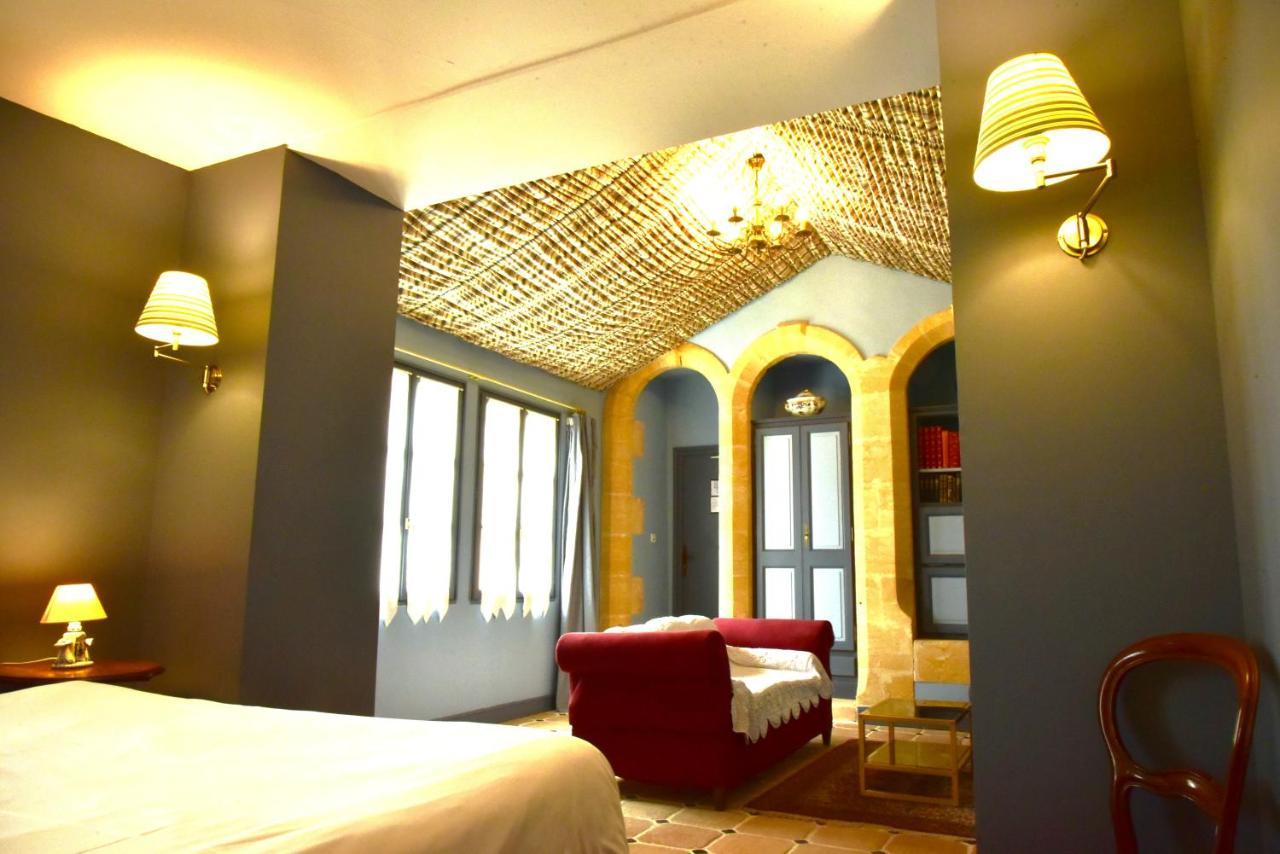 Logis Hotel Le Boudoir Belvès Екстериор снимка