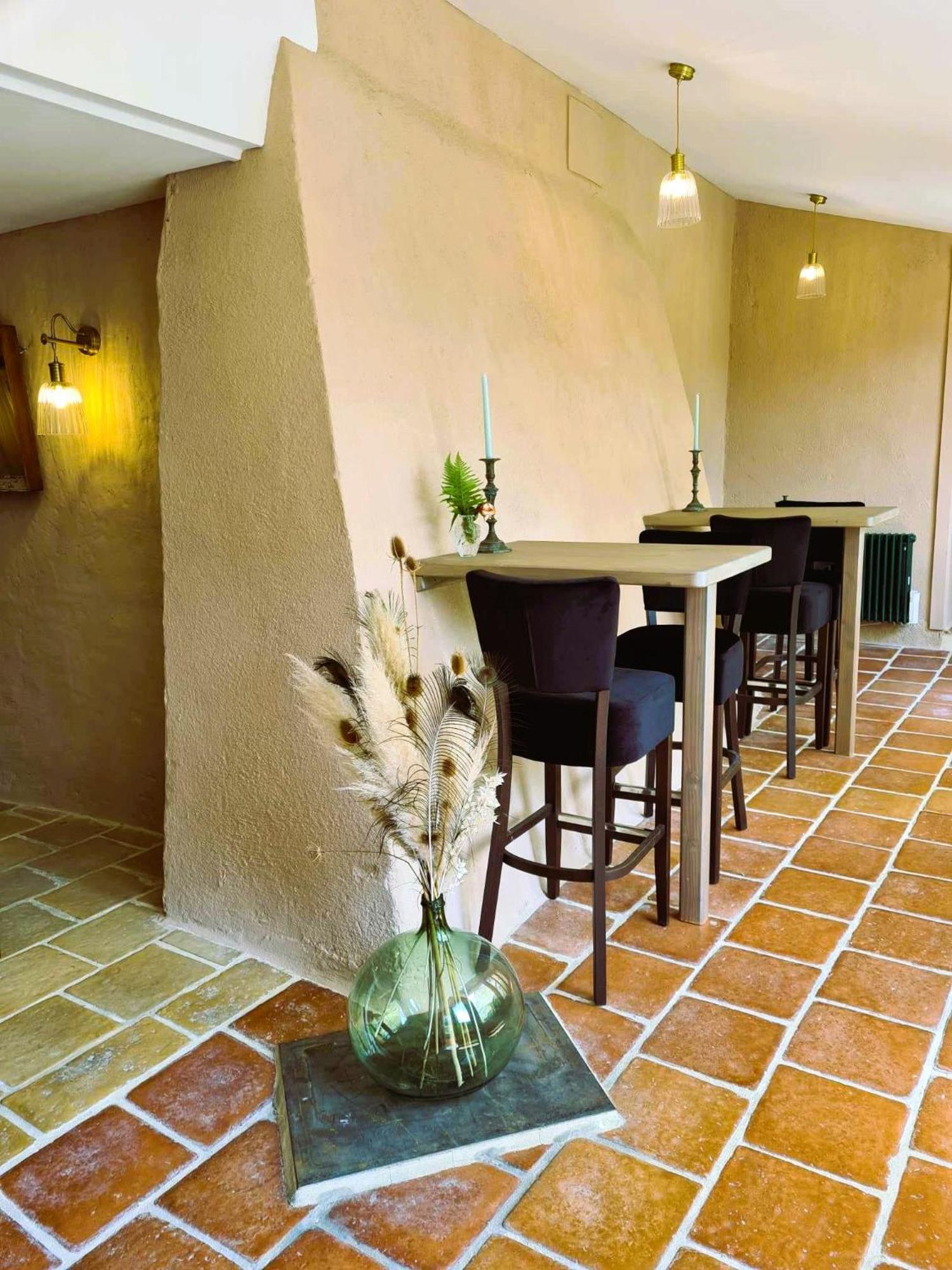 Logis Hotel Le Boudoir Belvès Екстериор снимка