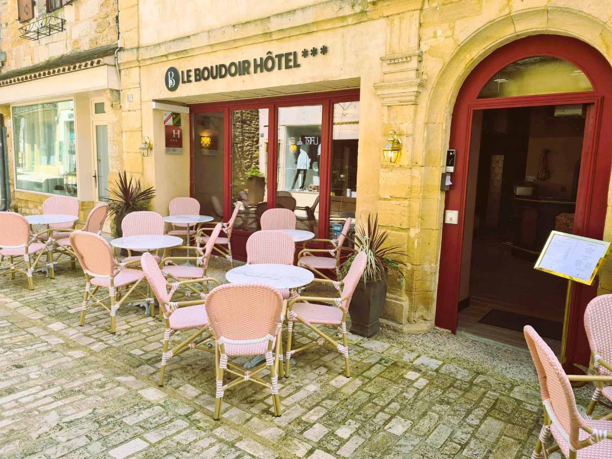 Logis Hotel Le Boudoir Belvès Екстериор снимка